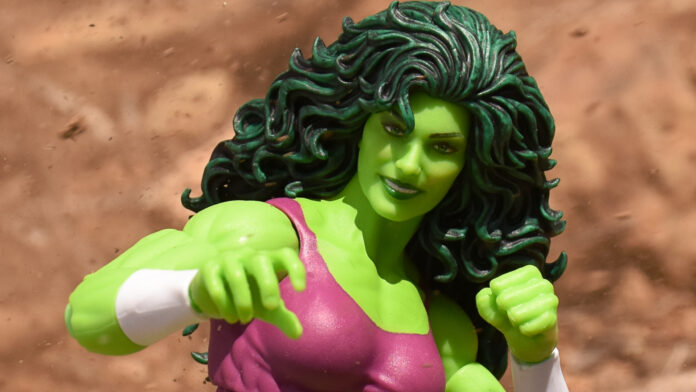 Hasbro: Marvel Legends She-Hulk Review