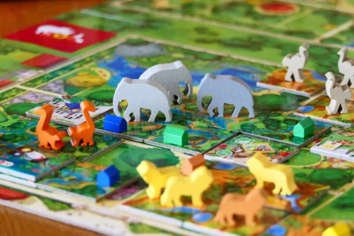 Treeceratops Announces “New Shores” Expansion for Zoo Tycoon Board Game