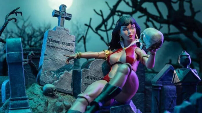 Icon Collectibles: Vampirella Pre-Order