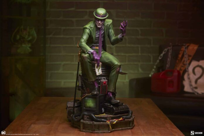 Sideshow reveals a mystery with its Riddler Premium Statue