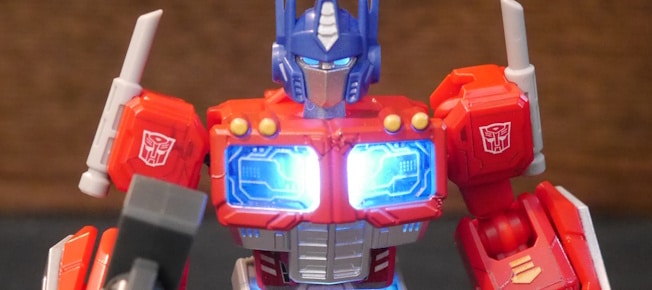 Blokees Build: Transformers Shining Version 05 Eternal Rivalry - Optimus Prime - Graphic Policy Blokees Build: Transformers Shining Version 05 Eternal Rivalry - Optimus Prime - Graphic Policy